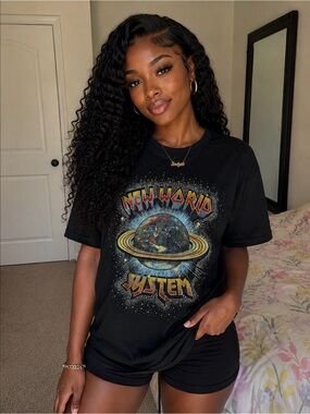 AKIRA Black Graphic 'New World System' Short Sleeve Tee